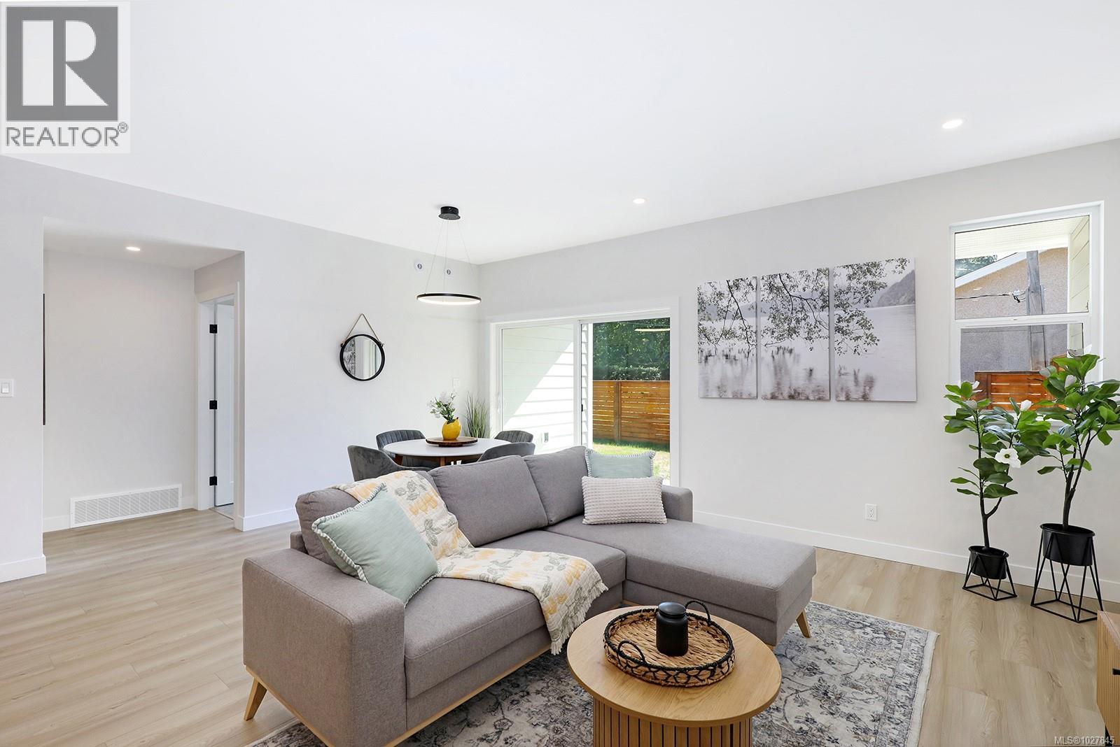 20 1505 Croation Rd, Campbell River