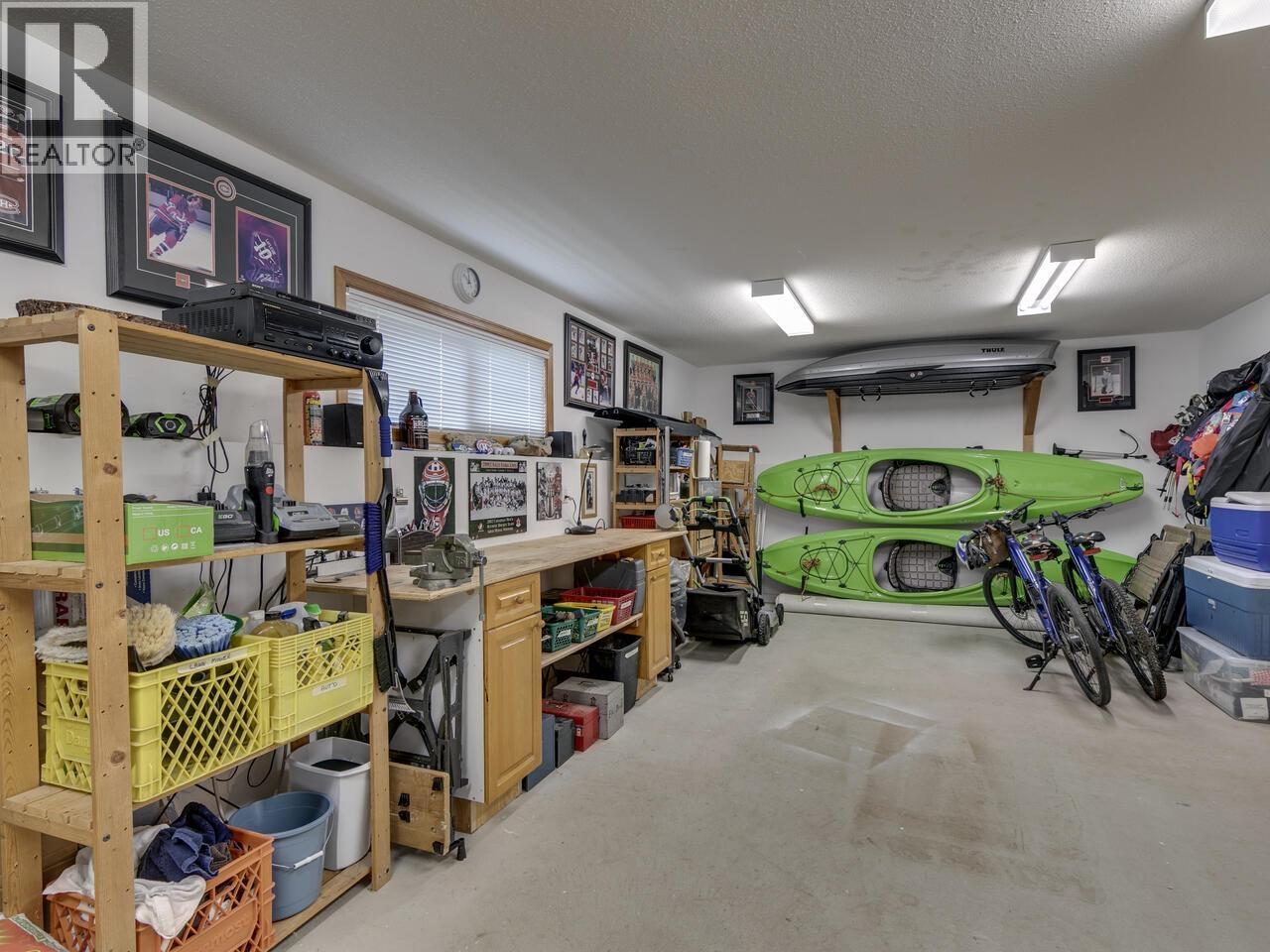 5791 WINDWARD LANE, Sechelt