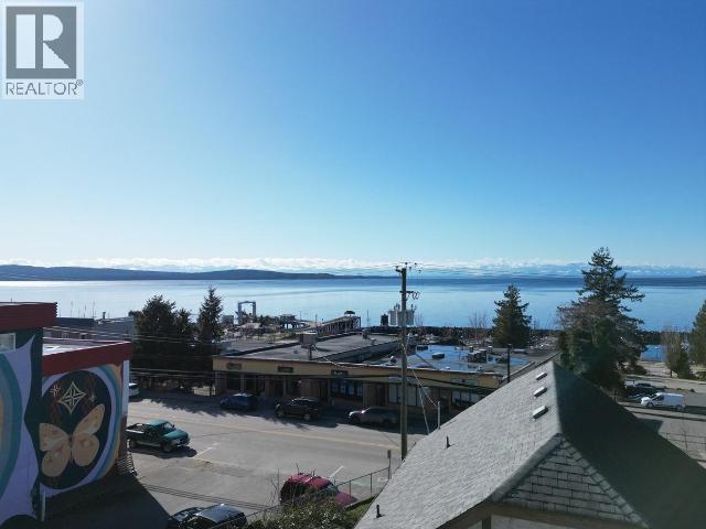 6848 COURTENAY STREET, Powell River