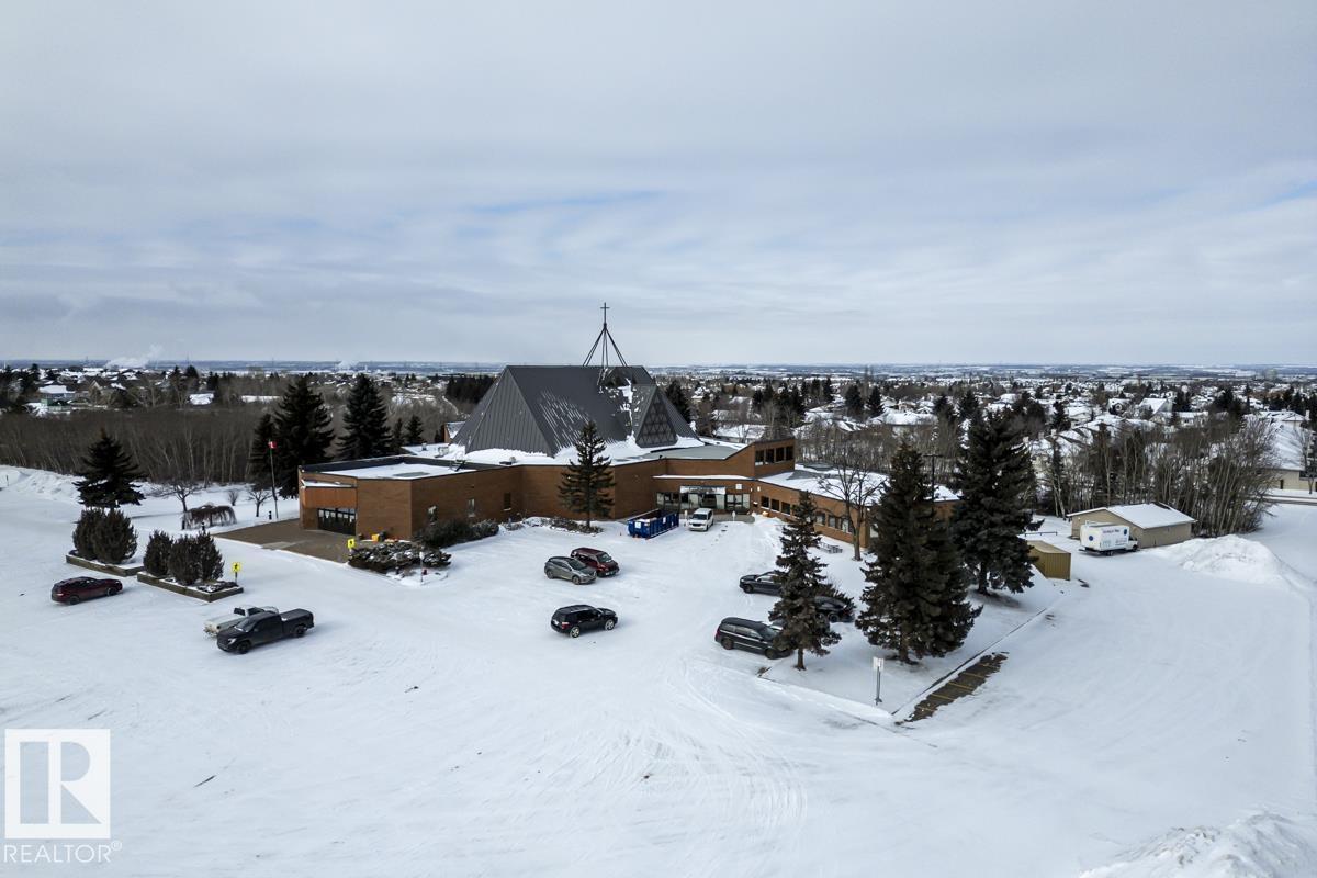 
          111 273 CHARLOTTE WY
            <br/>
            <span>Sherwood Park</span>
            , 
            <span>AB</span>
             <span>T8H0N9</span>
         - Photo 31