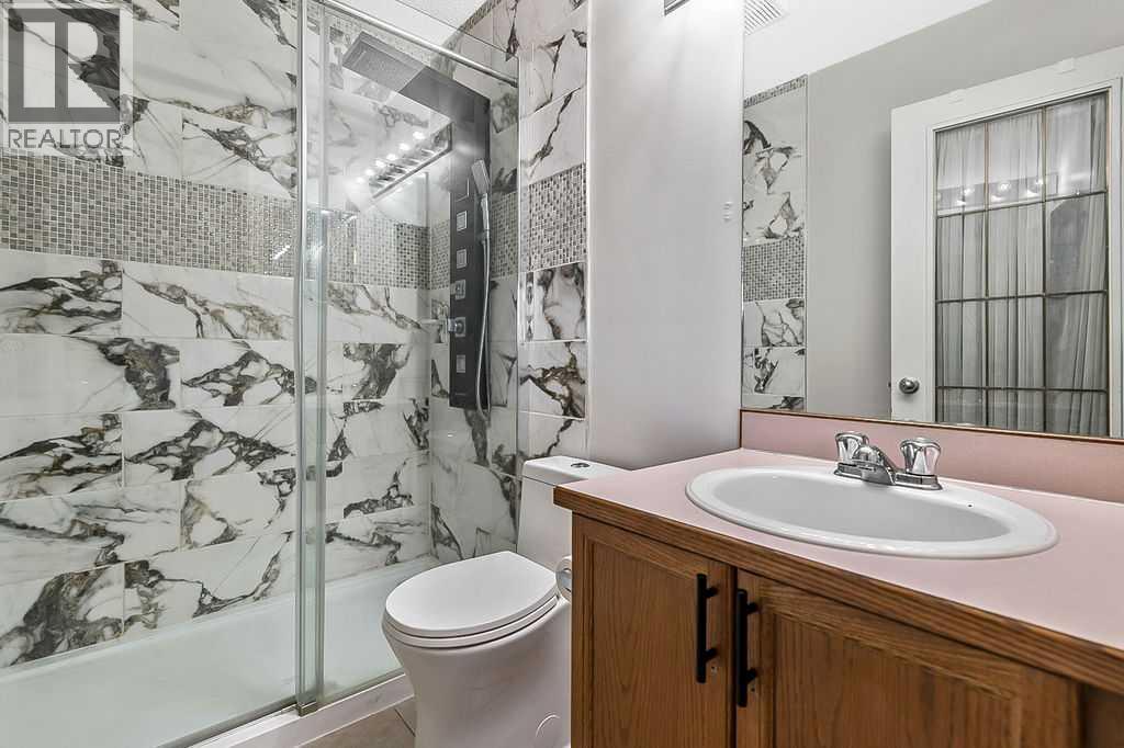 Single Family House for Sale in  Martinwood Road NE Martindale Calgary 