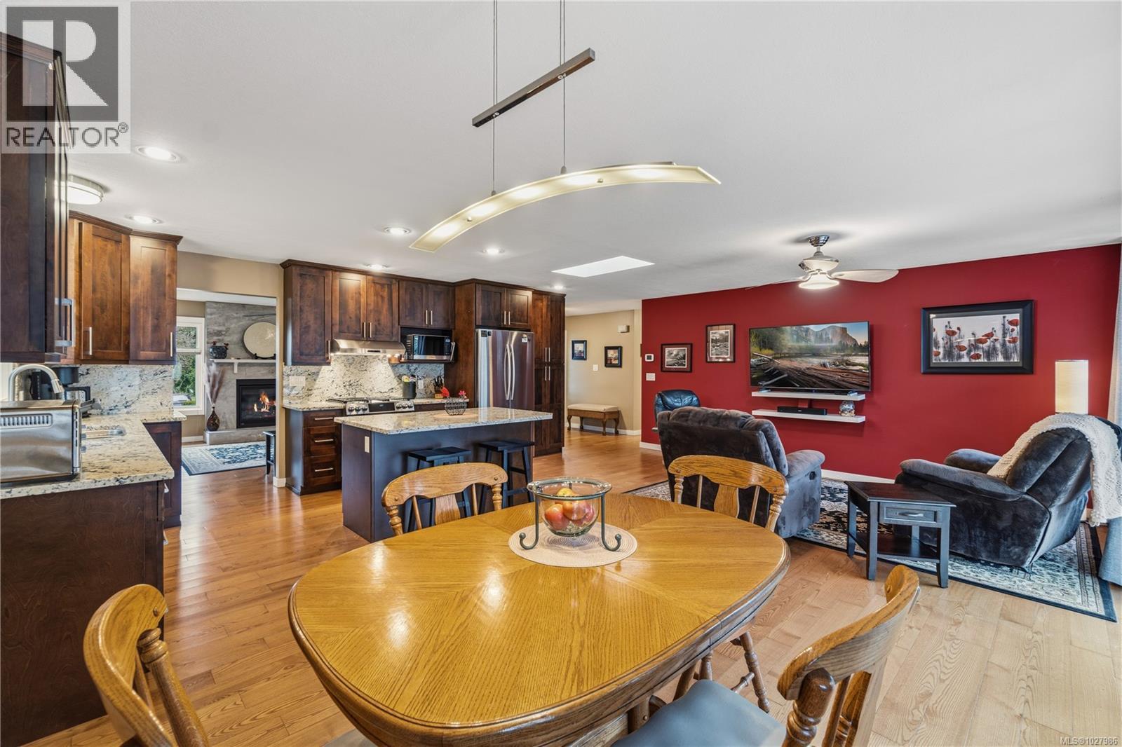 11 Sylvan Cres, Parksville