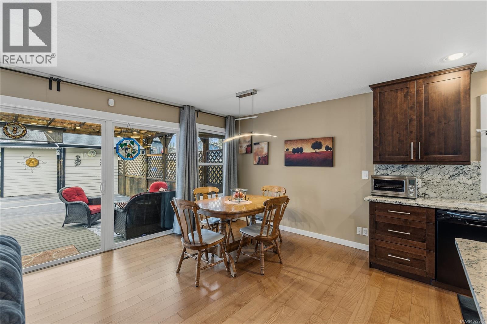 11 Sylvan Cres, Parksville