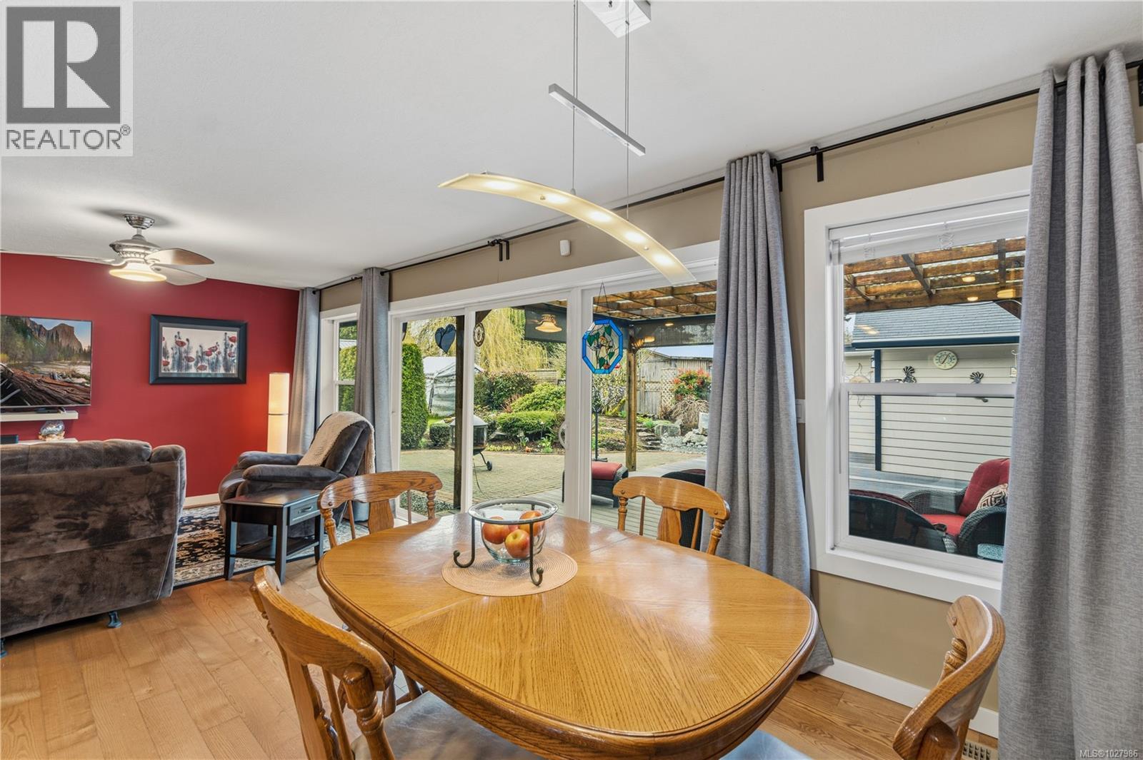 11 Sylvan Cres - 16