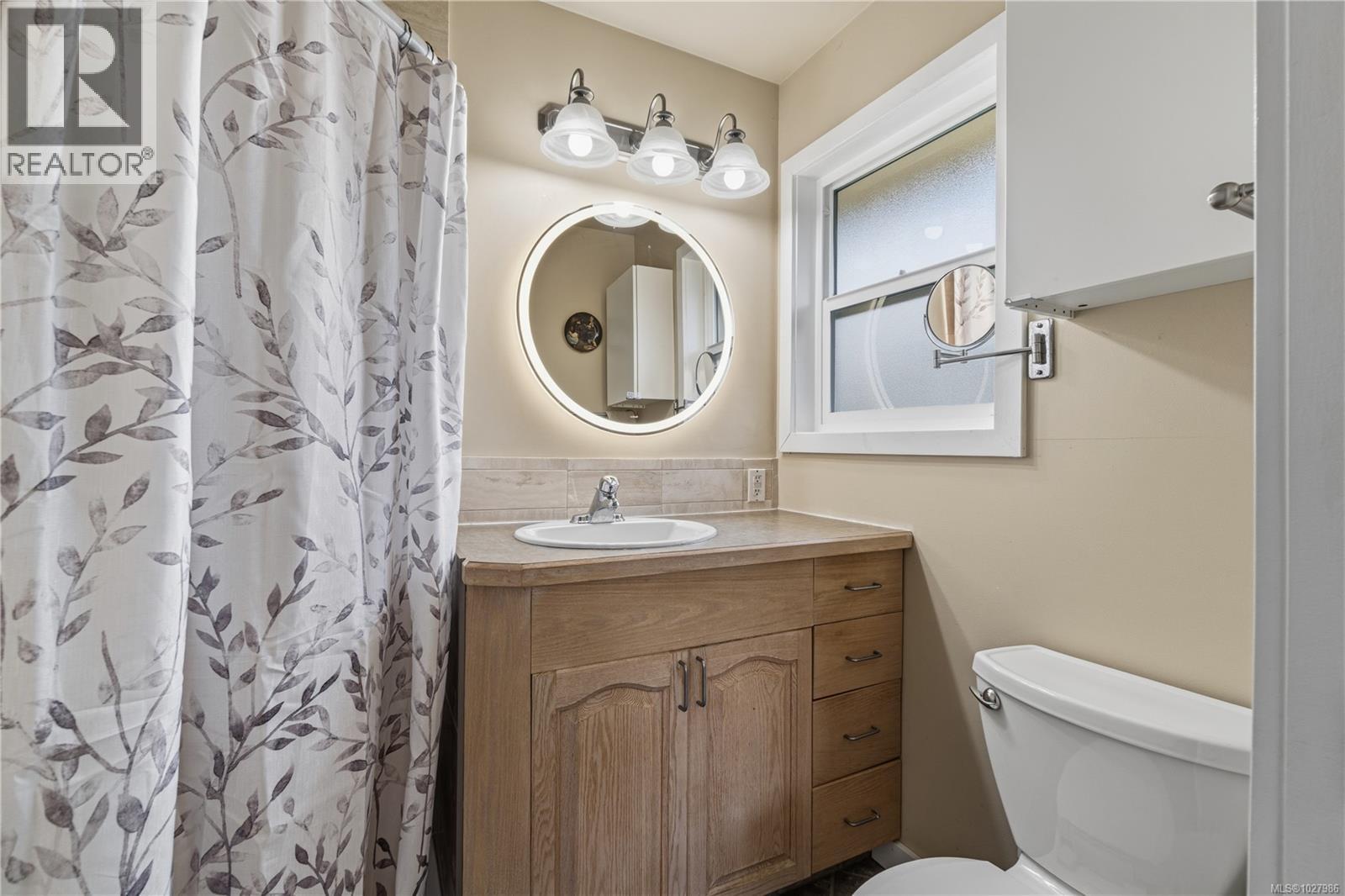 11 Sylvan Cres - 23