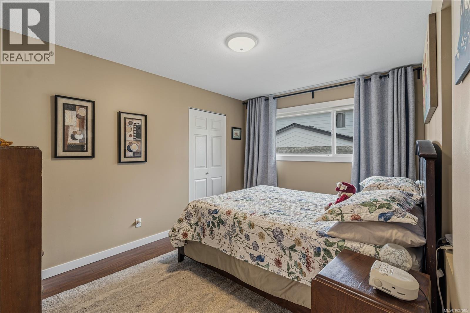 11 Sylvan Cres, Parksville