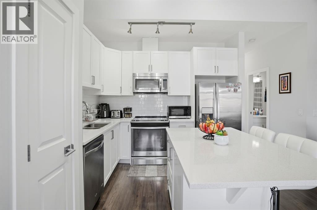 Single Family House Bungalow for Sale in  Evanscrest Gardens NW Evanston Calgary 