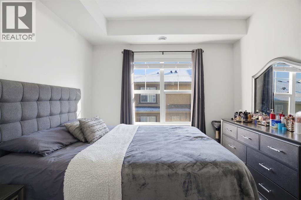 Single Family House Bungalow for Sale in  Evanscrest Gardens NW Evanston Calgary 