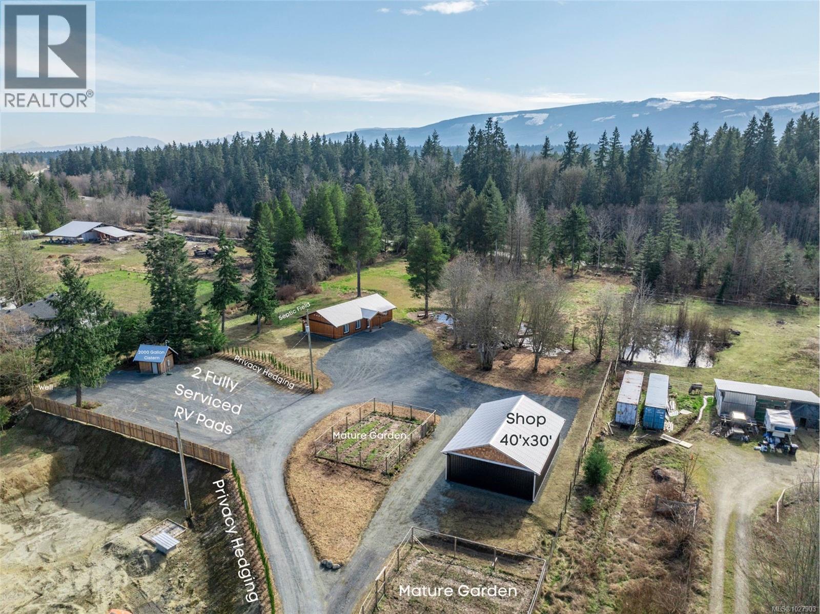 3365 Ponderosa Way, Qualicum Beach