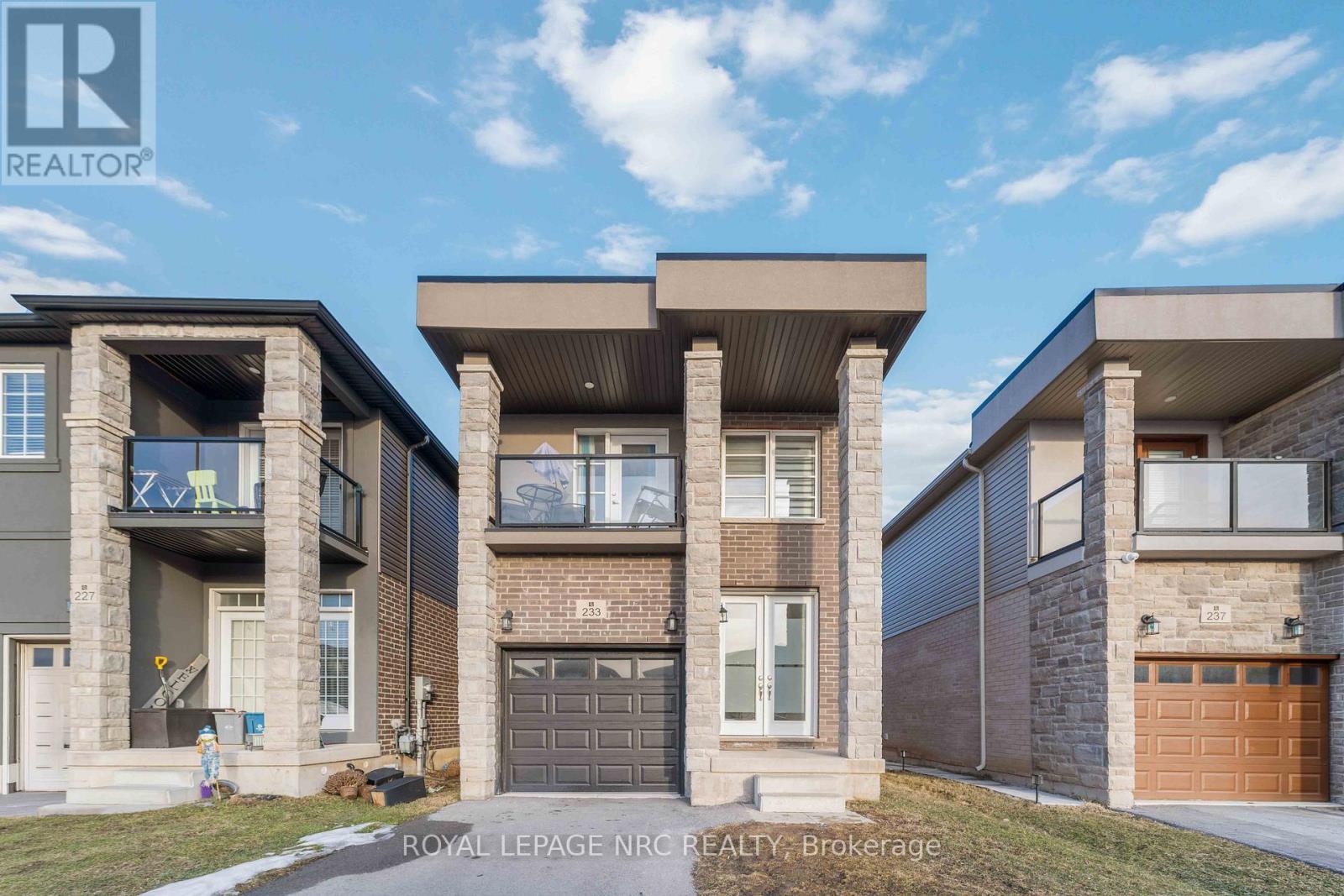233 LOUISE STREET - 1