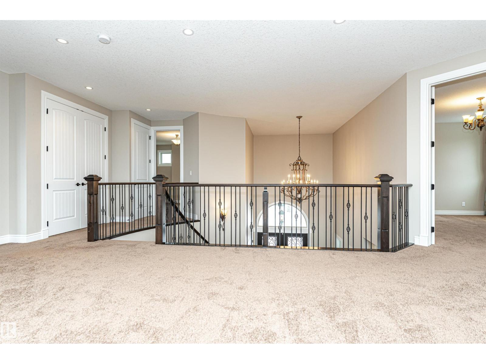 3520 WATSON PT SW, Edmonton