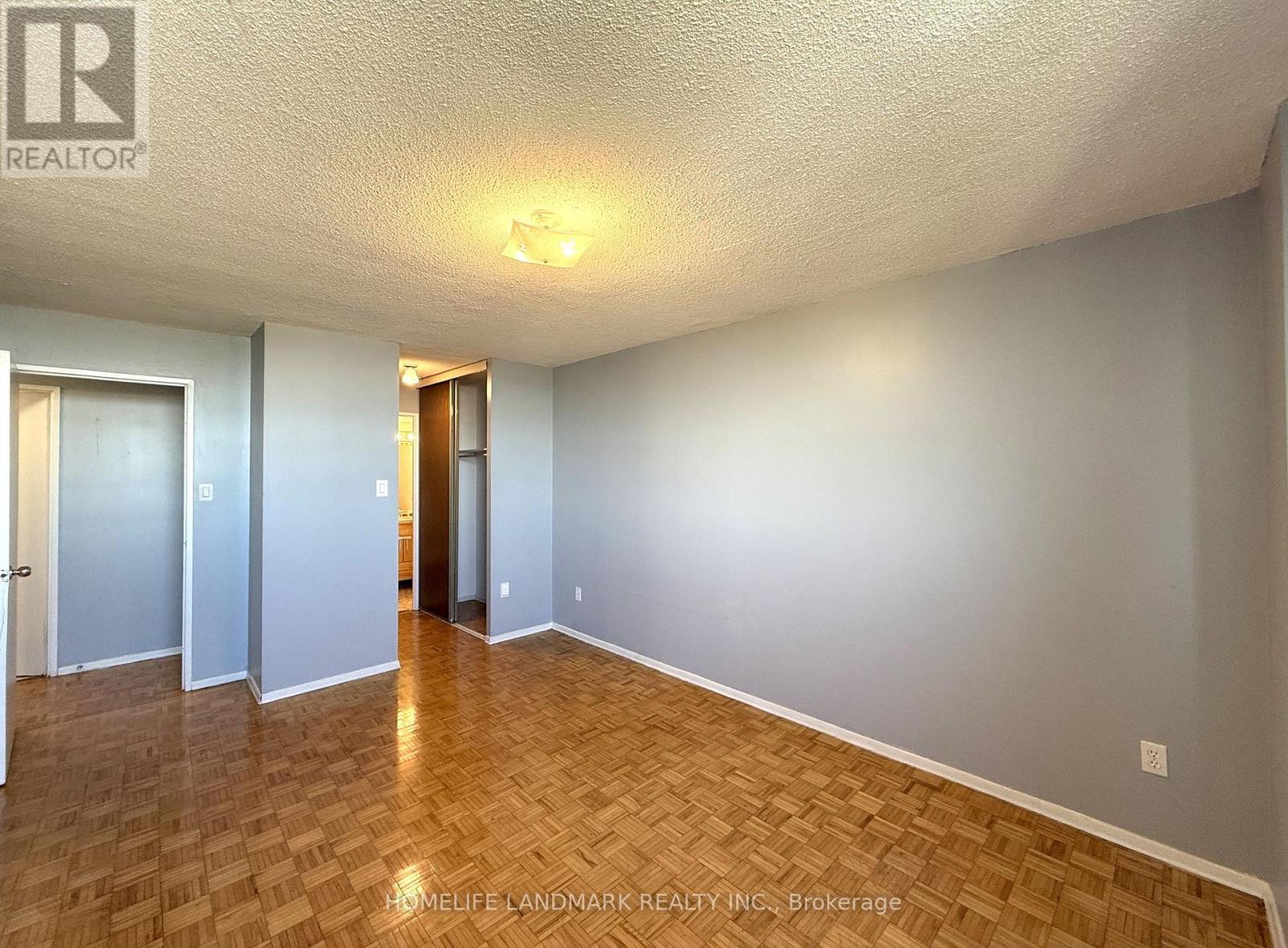#1701 100 WINGARDEN COURT - 22