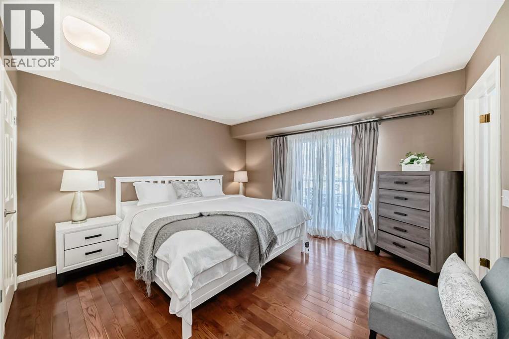 Single Family House Bungalow for Sale in  Hidden Vale Crescent NW Hidden Valley Calgary 