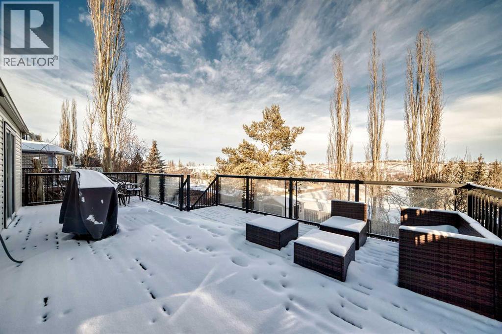 Single Family House Bungalow for Sale in  Hidden Vale Crescent NW Hidden Valley Calgary 