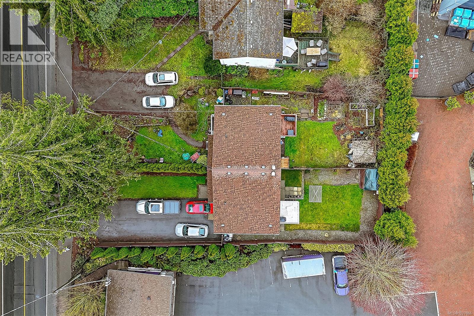 3026 Glen Lake Rd, Langford