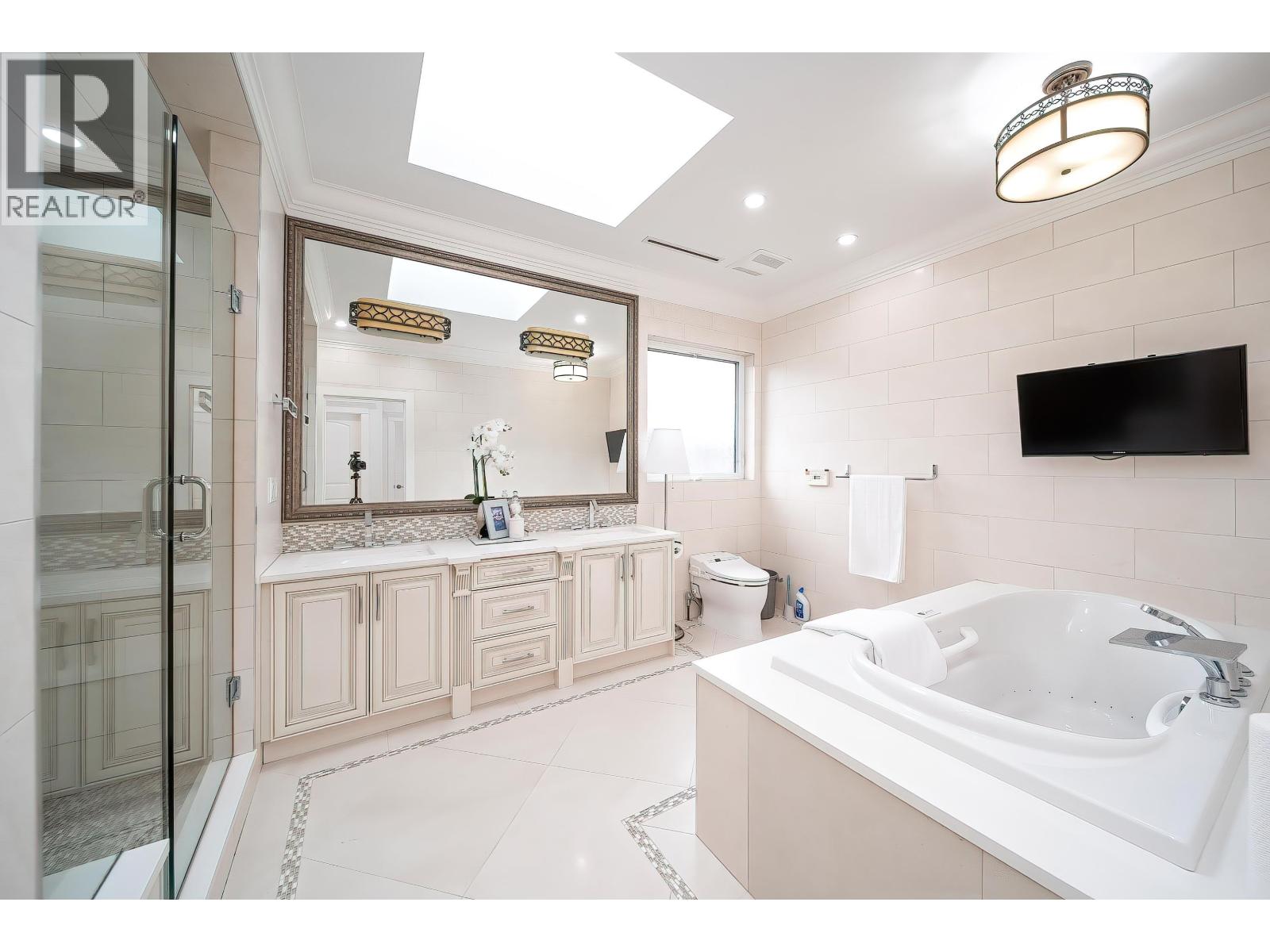 7691 SUNNYDENE Road, Richmond