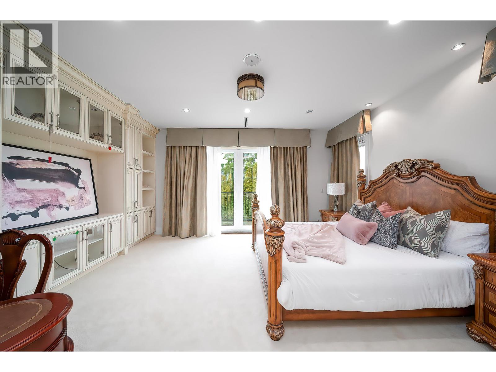 7691 SUNNYDENE Road, Richmond