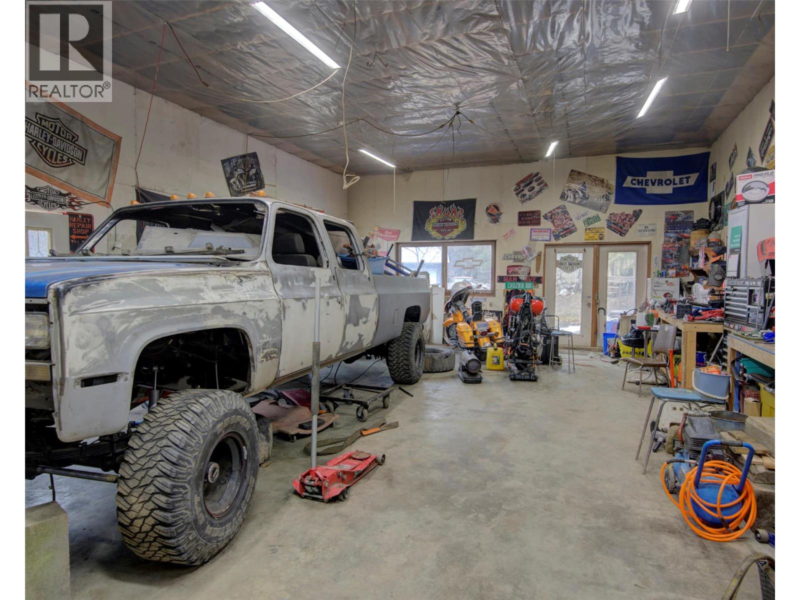 179 SPRINGBEND ROAD - 29