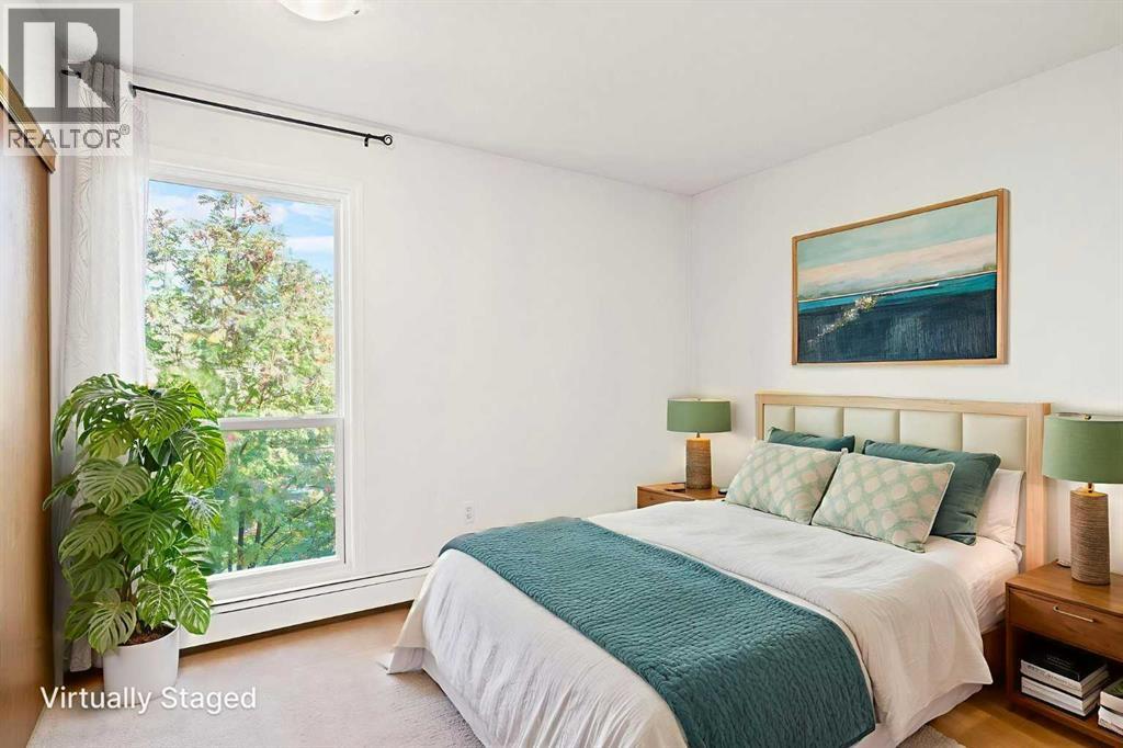 Single Family House for Sale in    Avenue NE Crescent Heights Calgary 