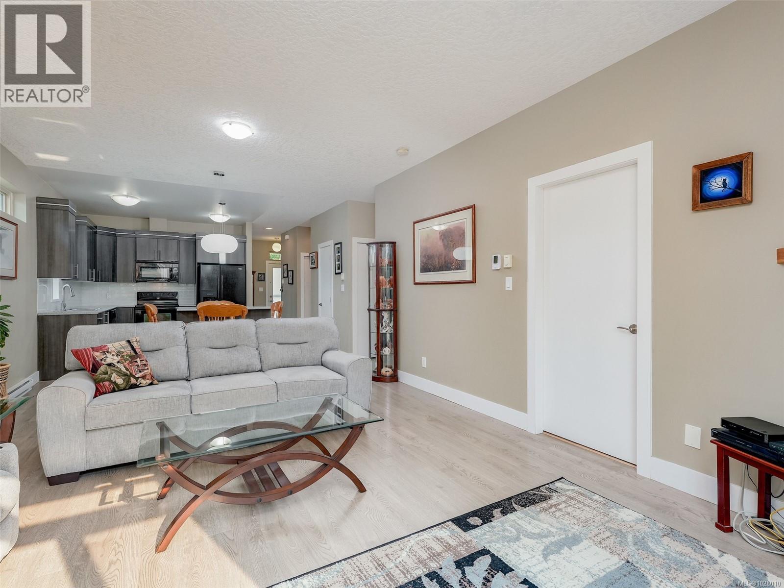 6365 Willowpark Way, Sooke