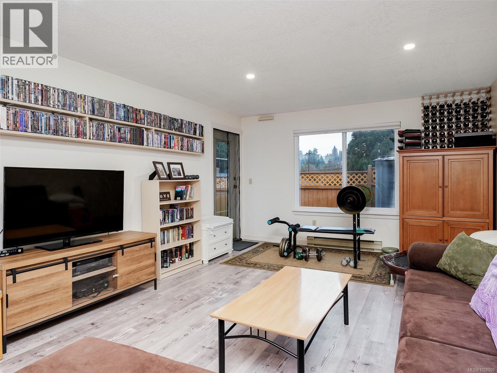 #65 4125 Interurban Rd - 3
