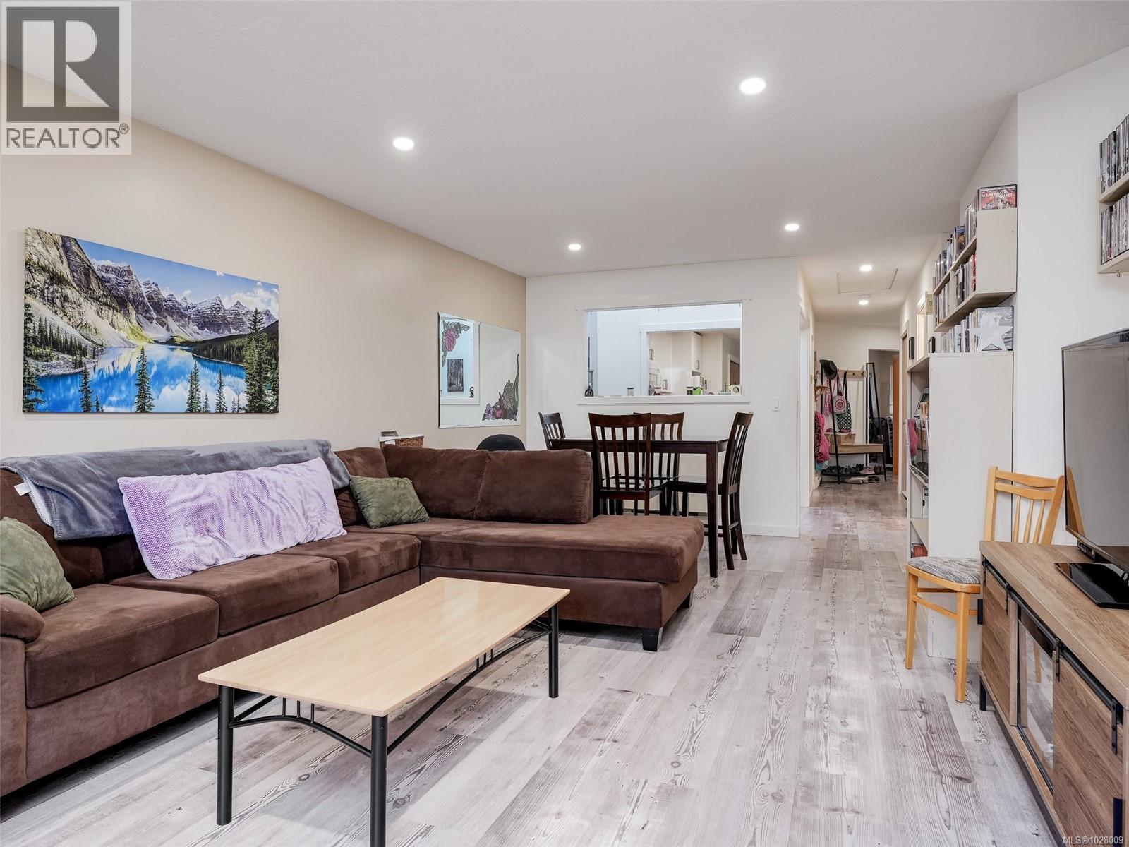 #65 4125 Interurban Rd - 4