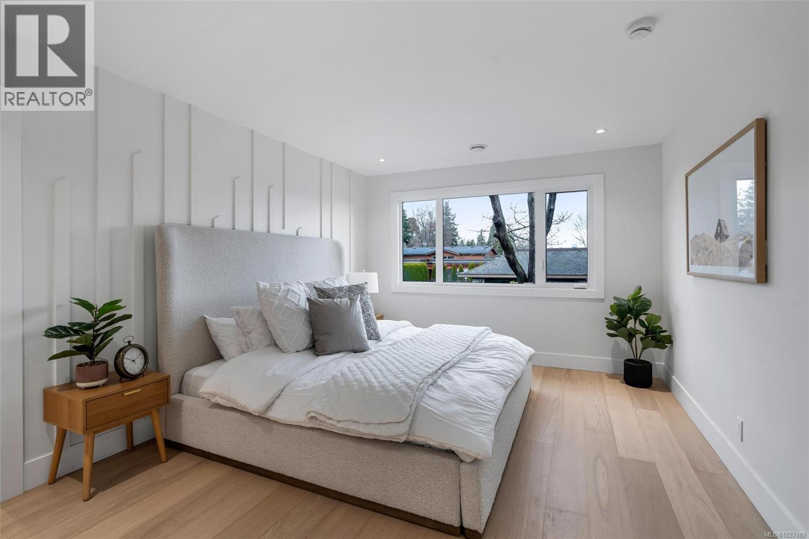 1750 Lyman Duff Lane, Victoria