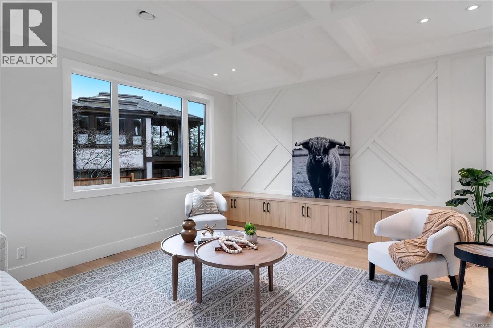 1750 Lyman Duff Lane, Victoria