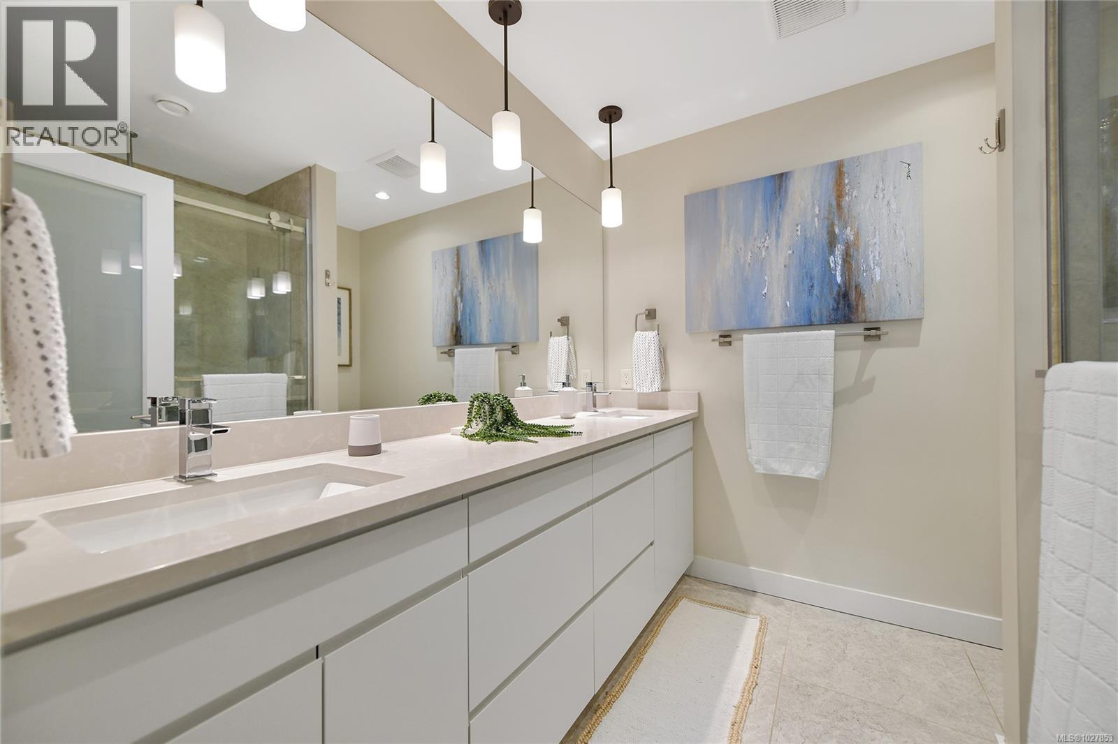 2844 Turnstyle Cres, Langford