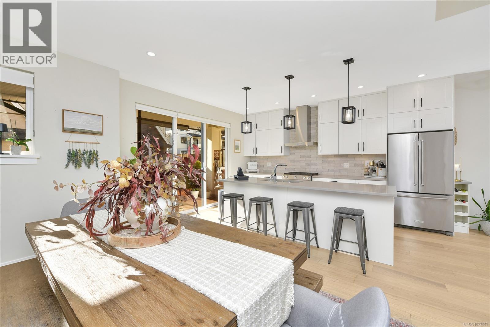 2844 Turnstyle Cres, Langford