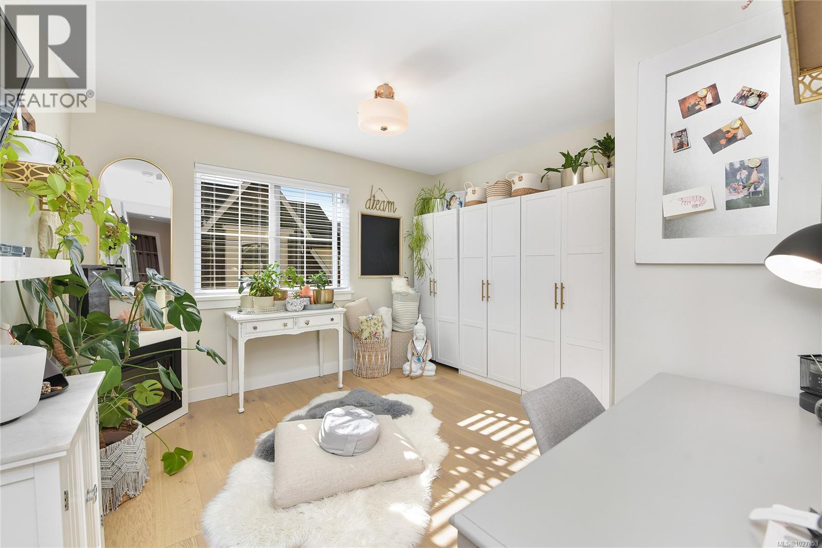 2844 Turnstyle Cres, Langford