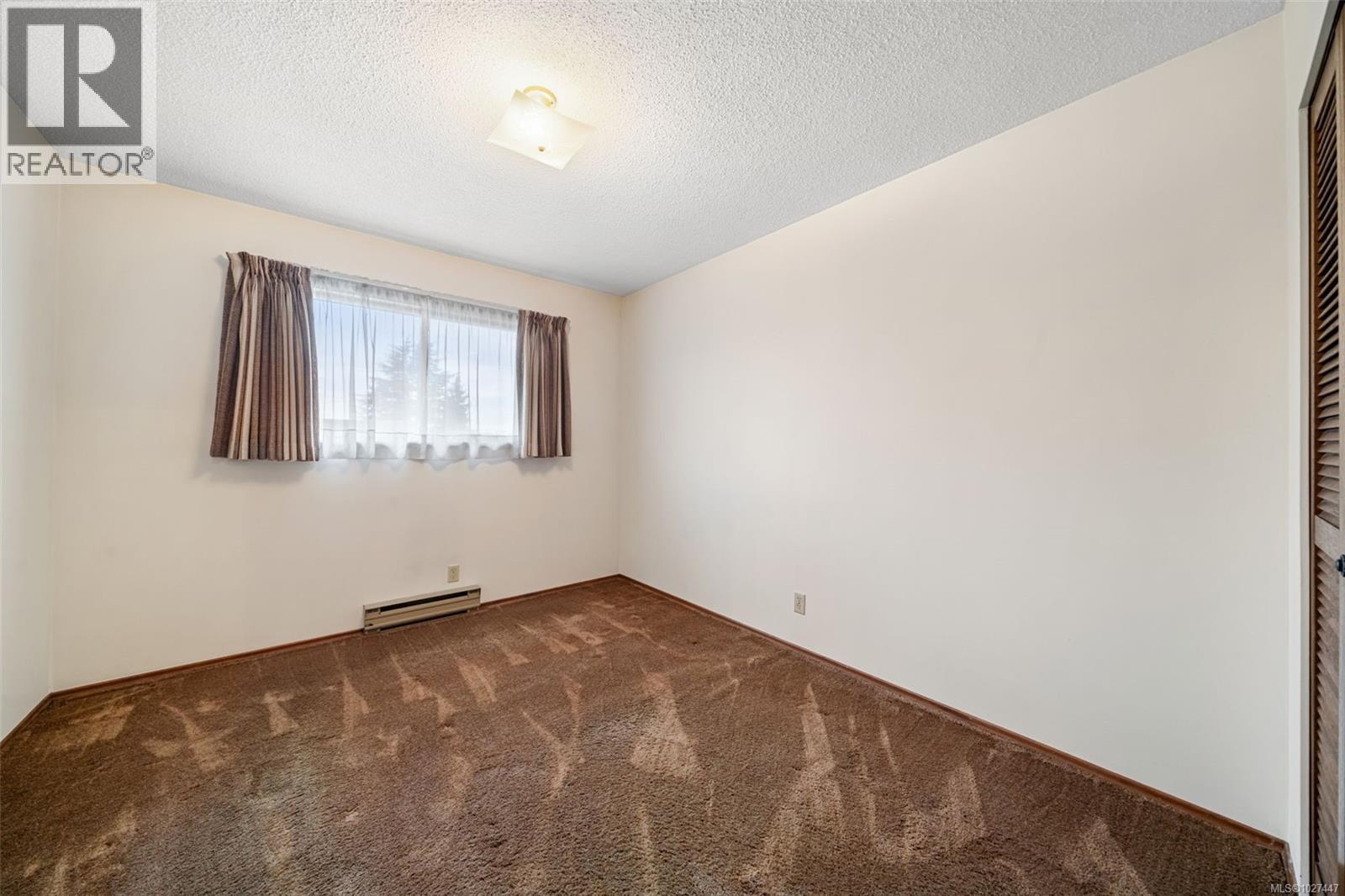 4219 Keewatin Pl, Saanich