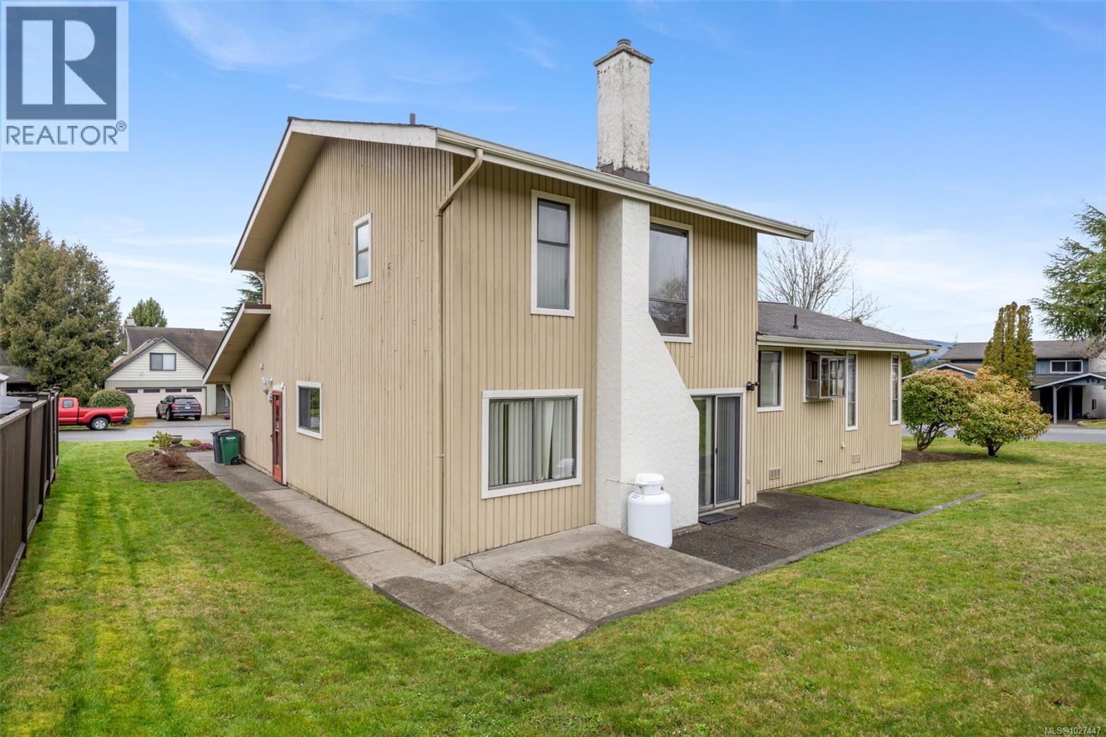 4219 Keewatin Pl, Saanich