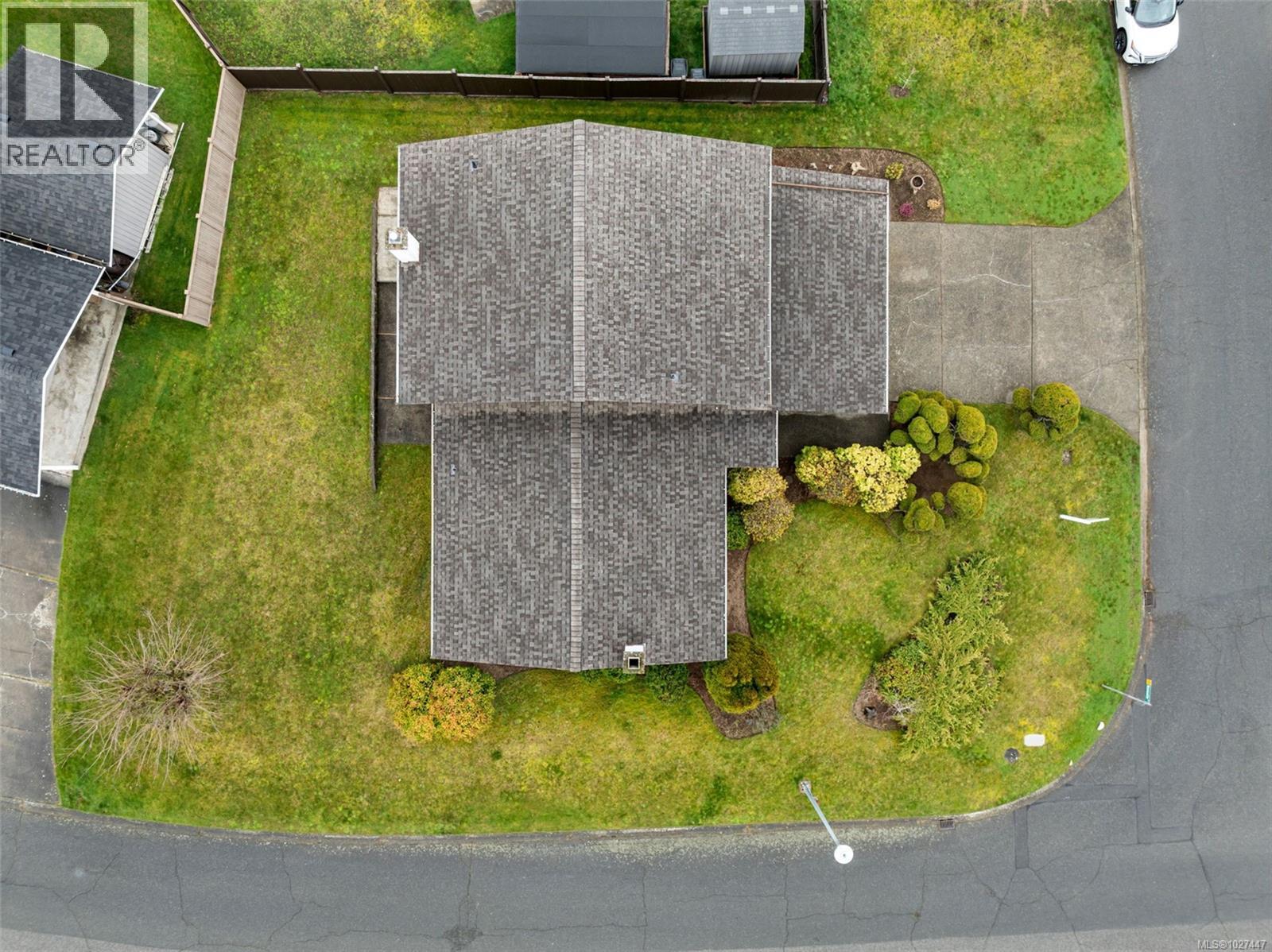 4219 Keewatin Pl, Saanich