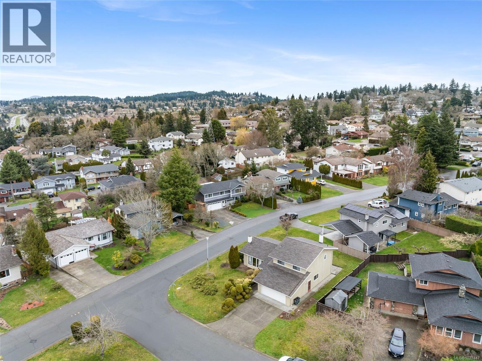 4219 Keewatin Pl, Saanich