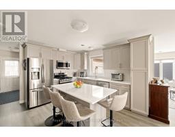 Kitchen - 140 Lake Breeze Drive, Ashfield Colborne Wawanosh, ON N7A0C6 Photo 9