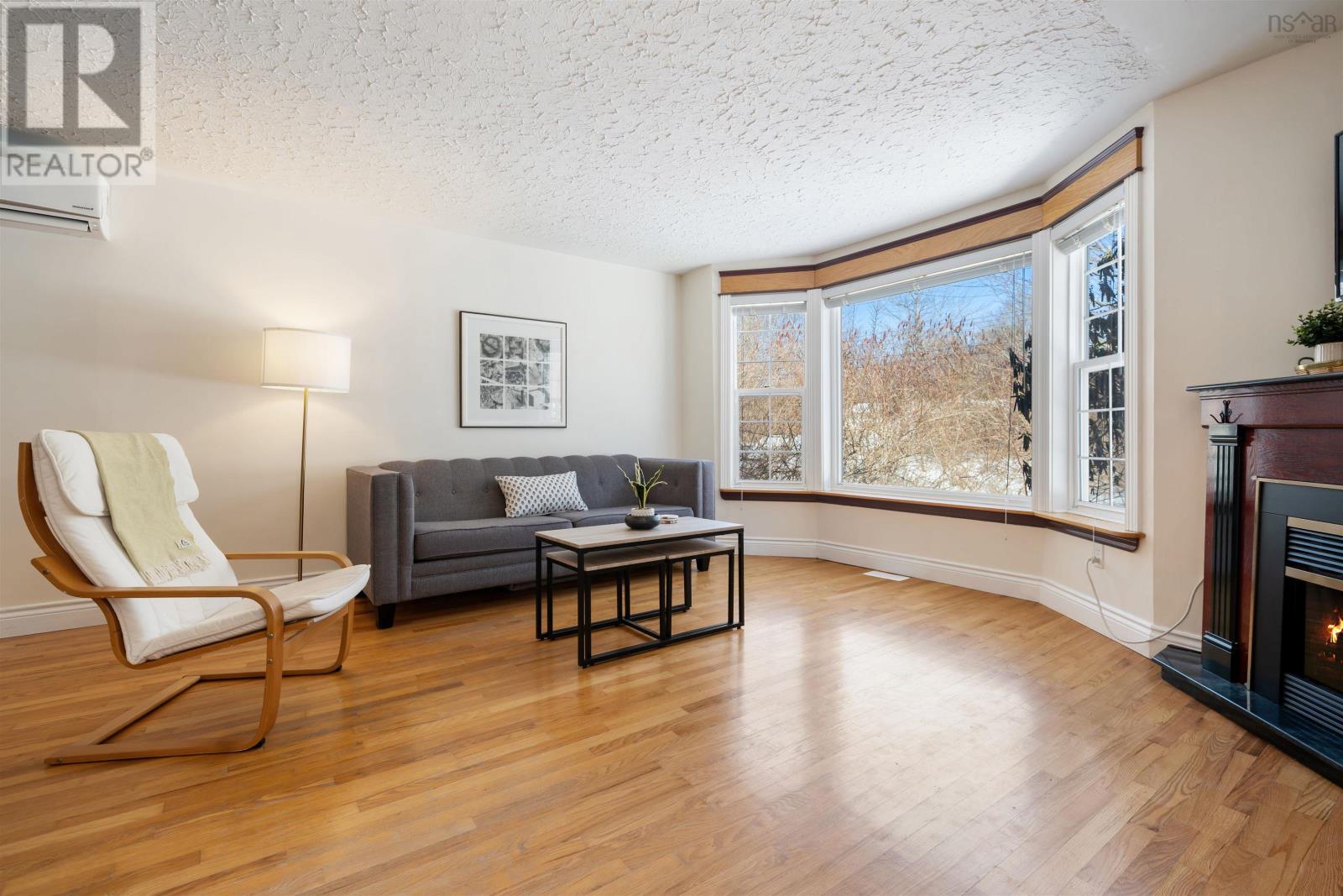 Property 2 of 46 of 1054 Montague Road