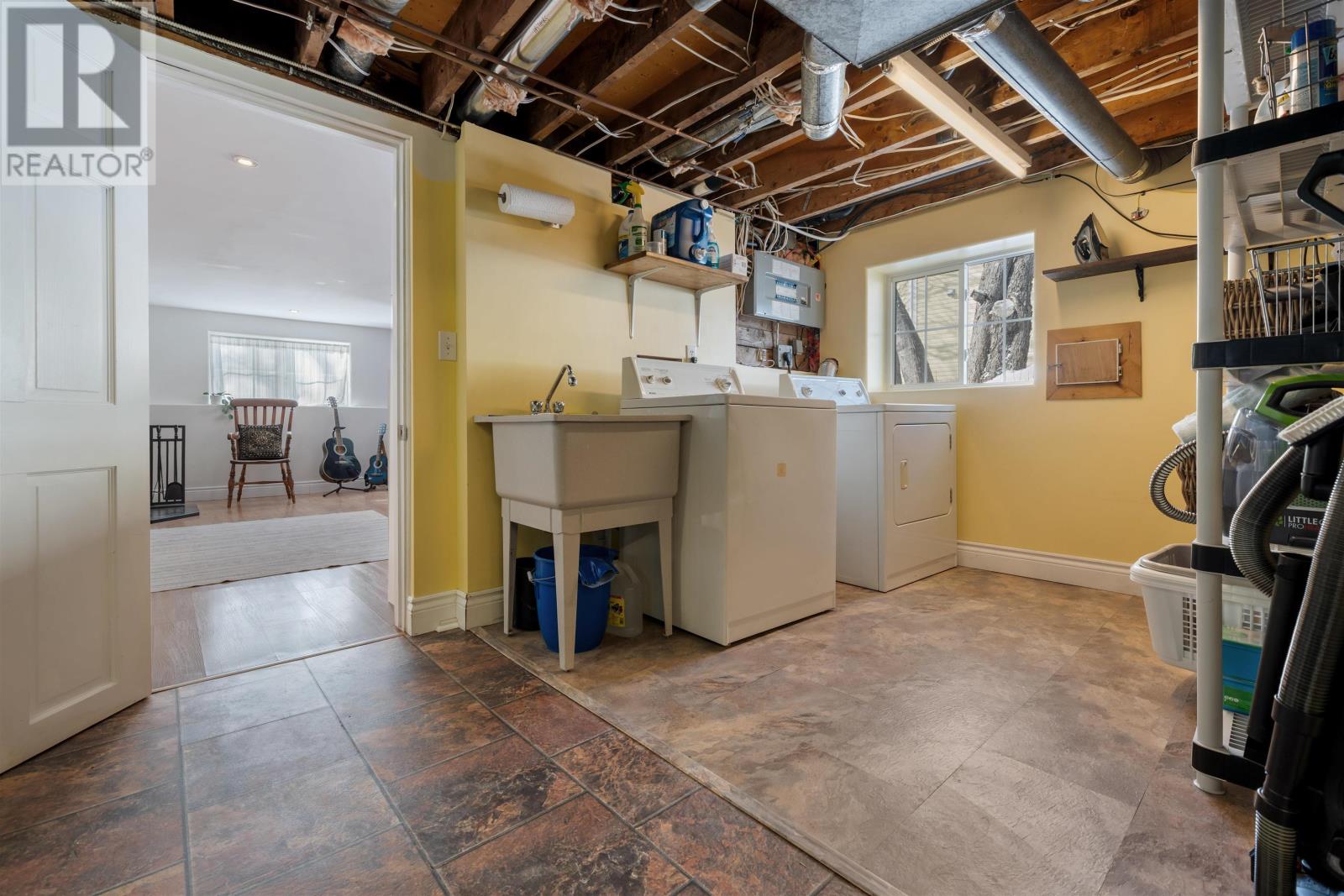 Property 31 of 46 of 1054 Montague Road