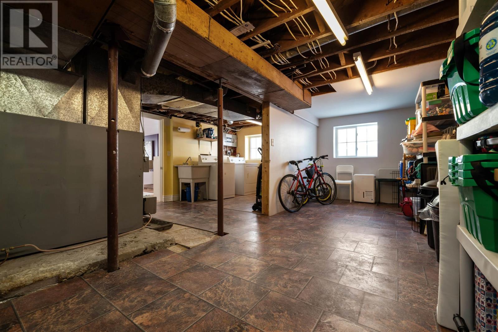 Property 34 of 46 of 1054 Montague Road