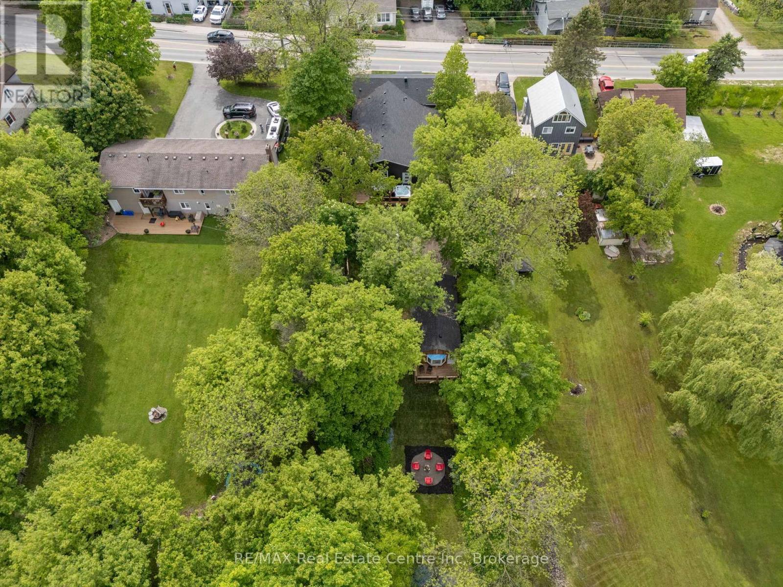 1283 SWAN STREET — photo 48