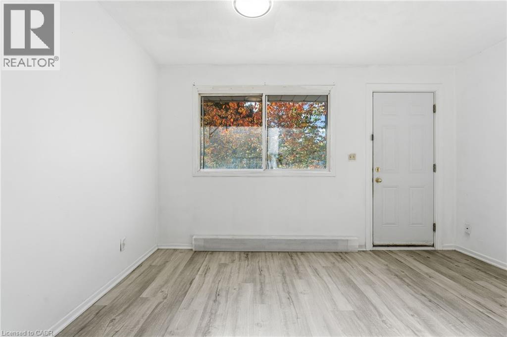 53 1/2-55 DUKE STREET - 7