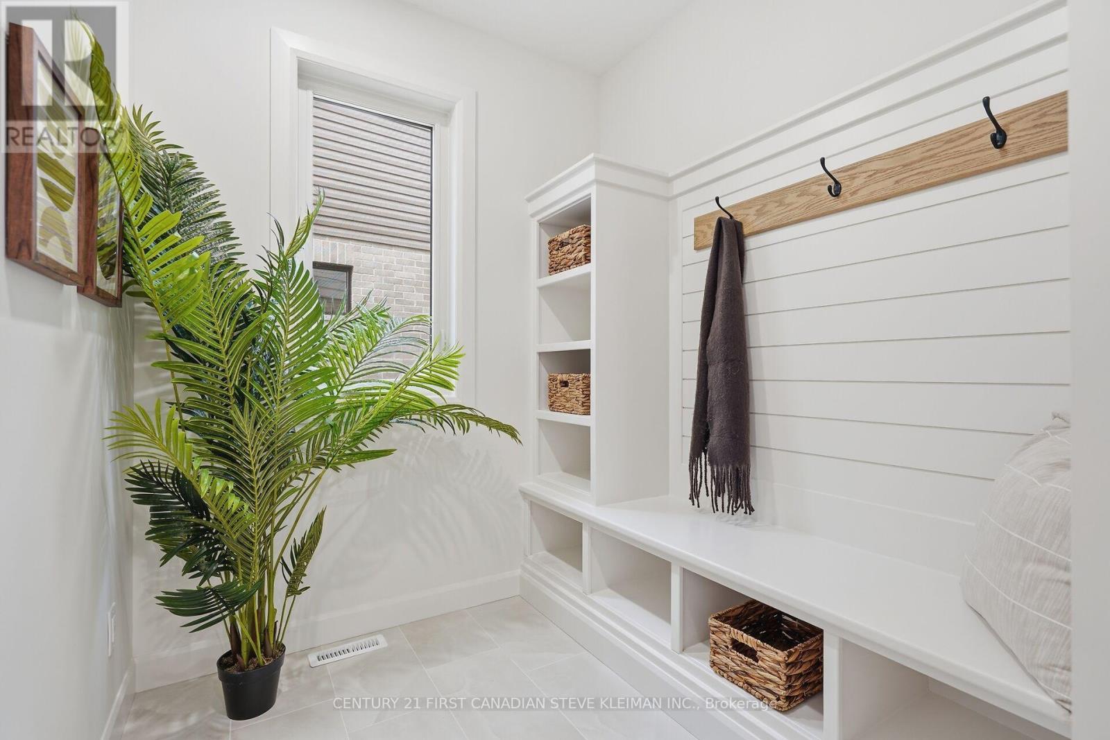 1341 BUSH HILL LINK - 15
