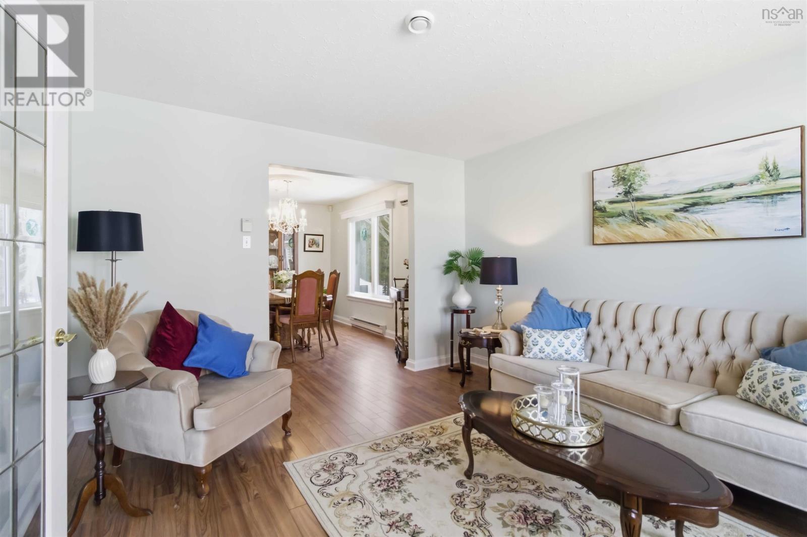 Property 5 of 51 of 98 Portland Estates Blvd West Boulevard