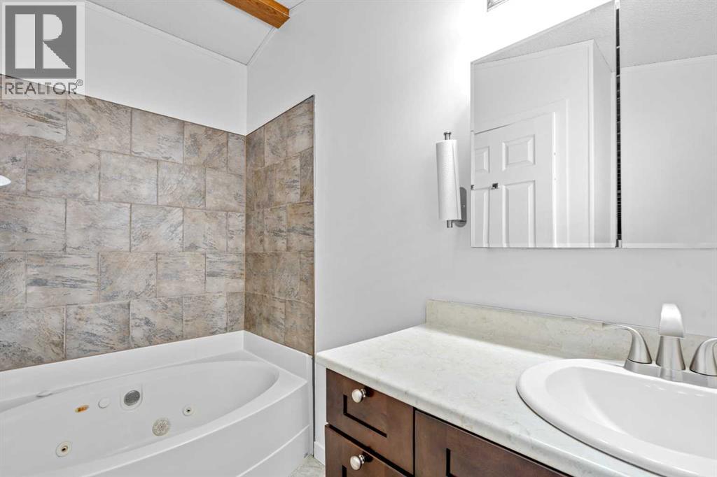 Single Family House Mobile Home for Sale in    Street NW Greenwood/Greenbriar Calgary 