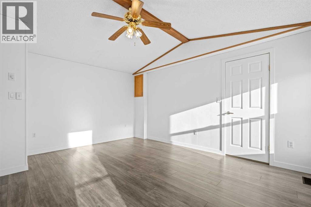 Single Family House Mobile Home for Sale in    Street NW Greenwood/Greenbriar Calgary 