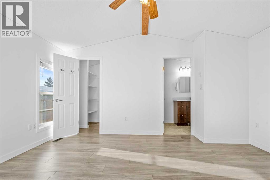 Single Family House Mobile Home for Sale in    Street NW Greenwood/Greenbriar Calgary 