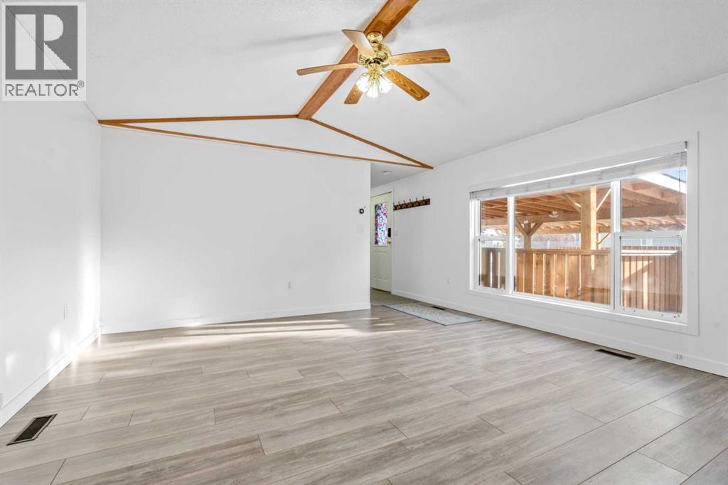 Single Family House Mobile Home for Sale in    Street NW Greenwood/Greenbriar Calgary 