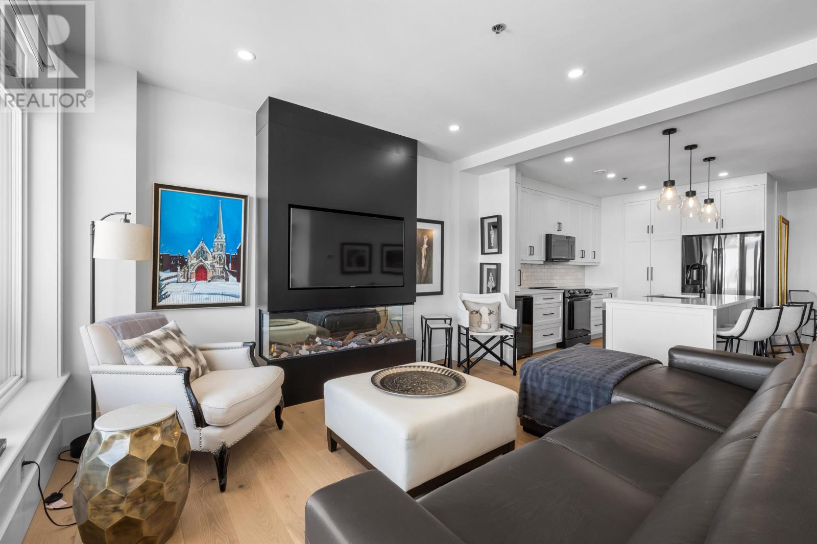 41 RICHMOND STREET - 21