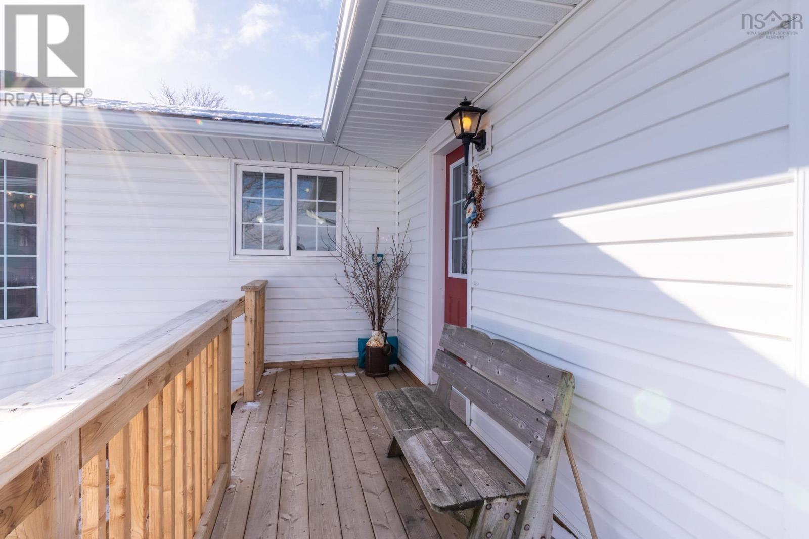 Property 21 of 45 of 408 Belcher Street