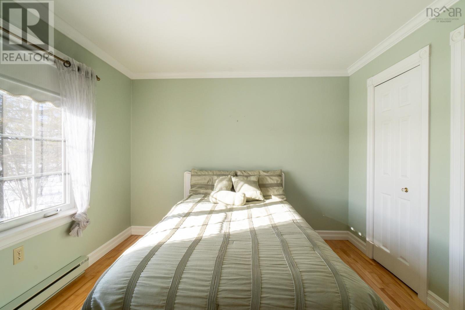 Property 24 of 45 of 408 Belcher Street